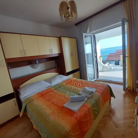 Apartments Europa Starigrad Exterior photo